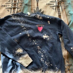 Soft Wifey crew neck size Med